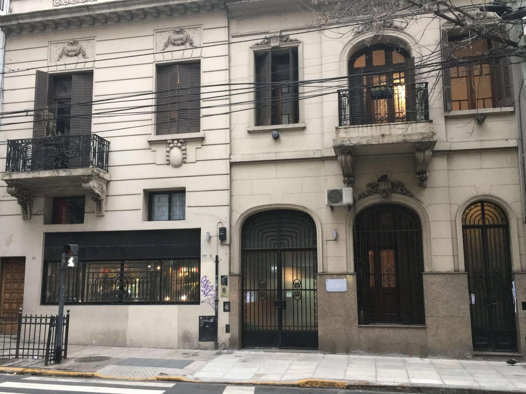 Petit Recoleta Hostel Buenos Aires Luaran gambar