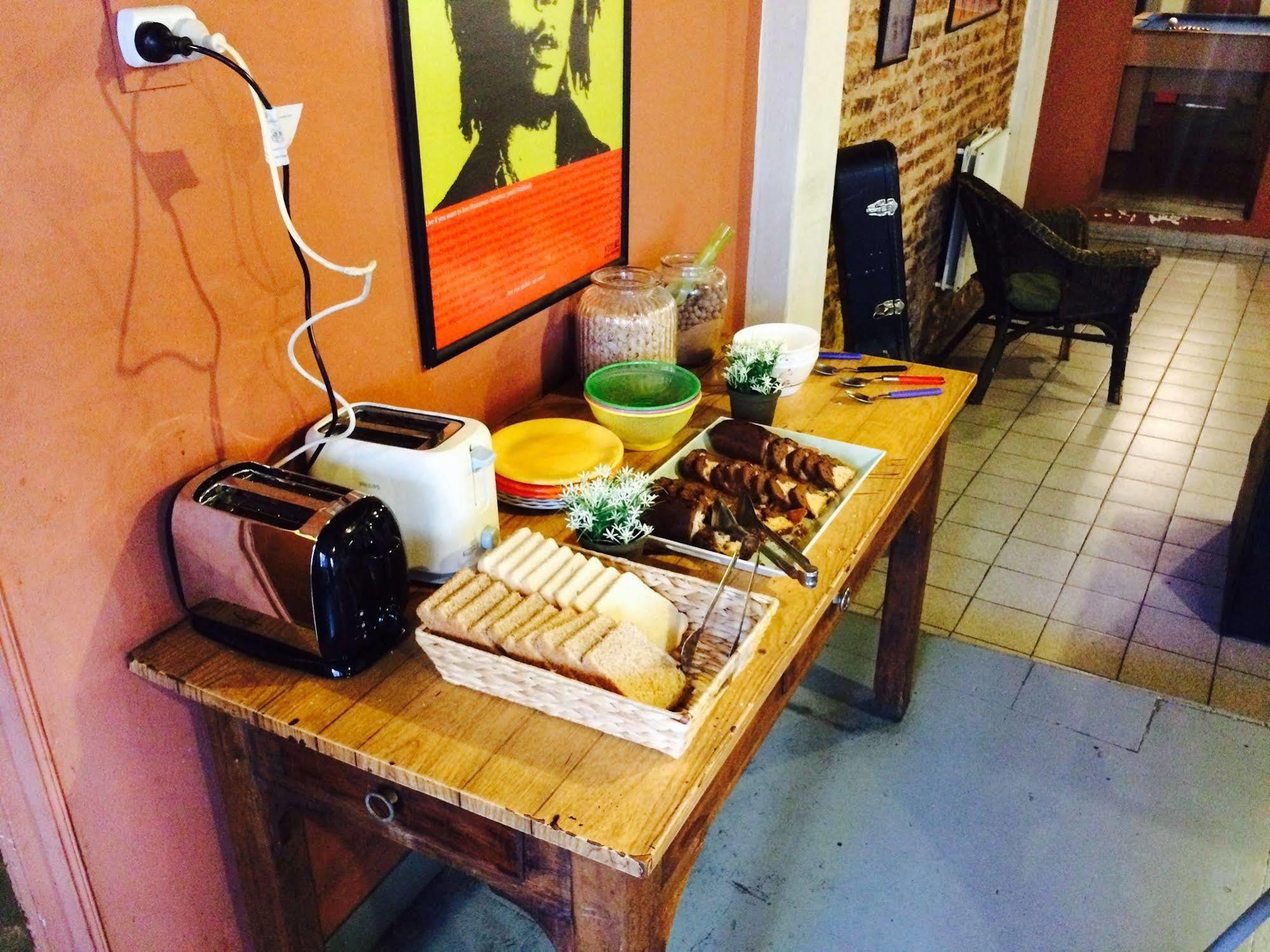 Petit Recoleta Hostel Buenos Aires Luaran gambar