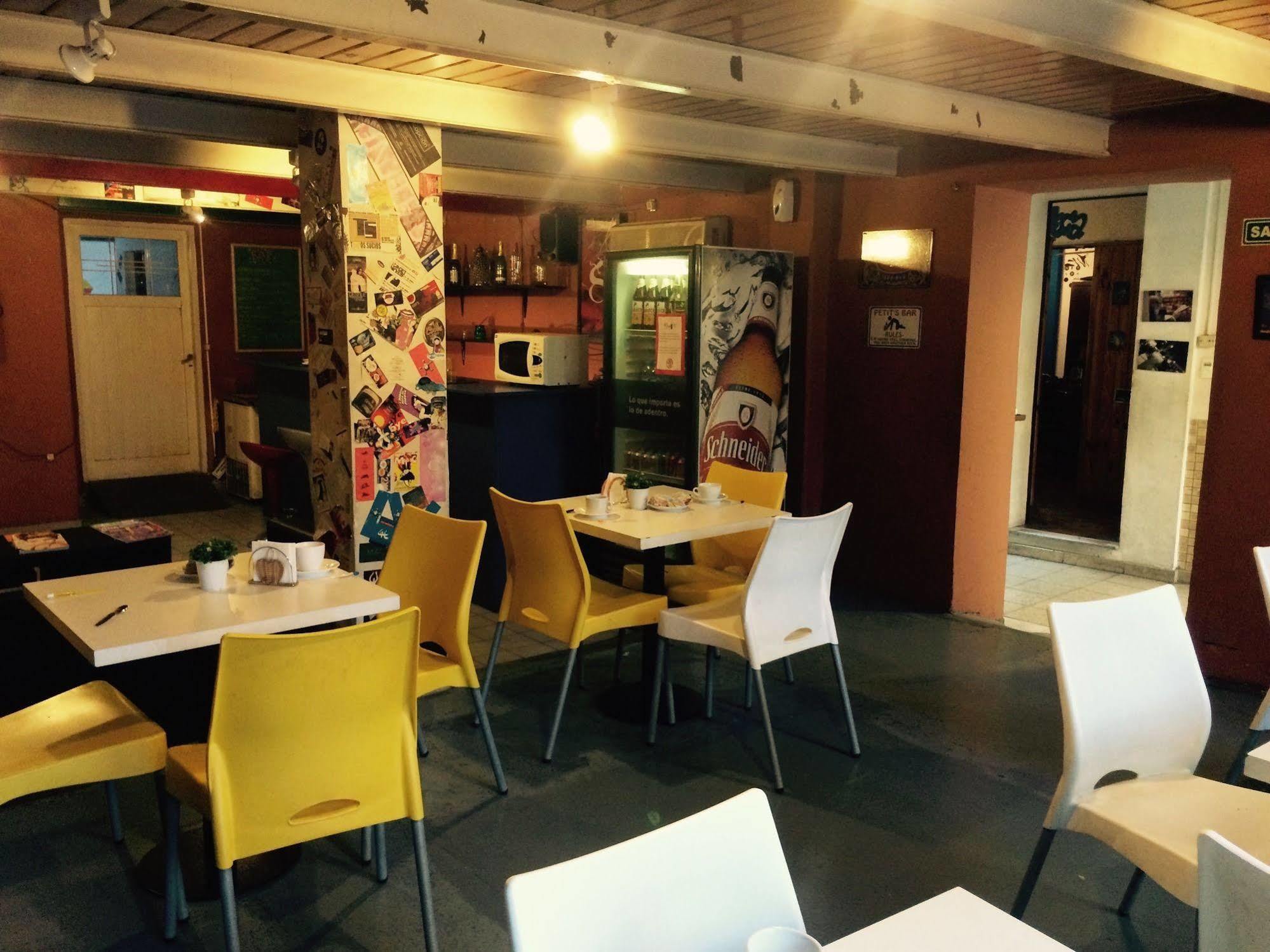 Petit Recoleta Hostel Buenos Aires Luaran gambar