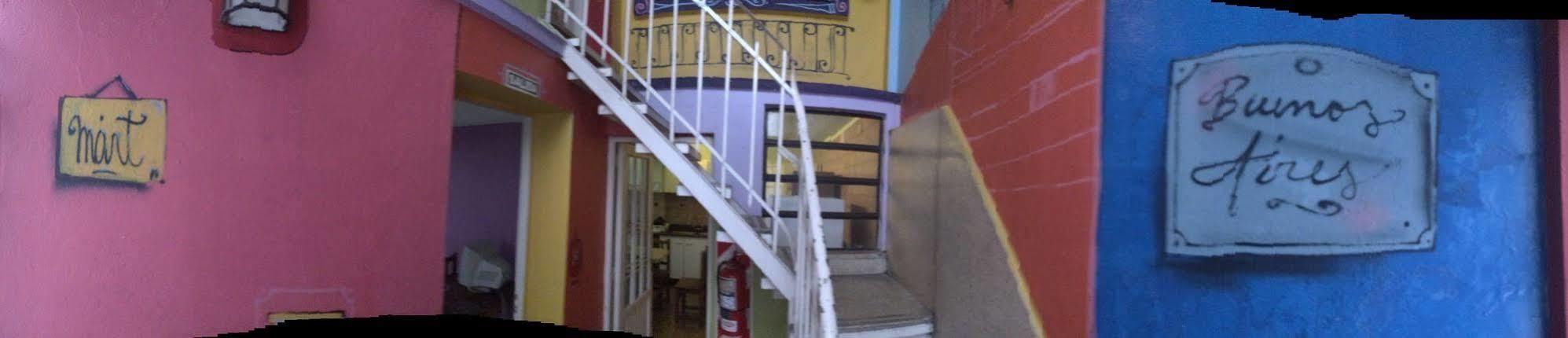 Petit Recoleta Hostel Buenos Aires Luaran gambar